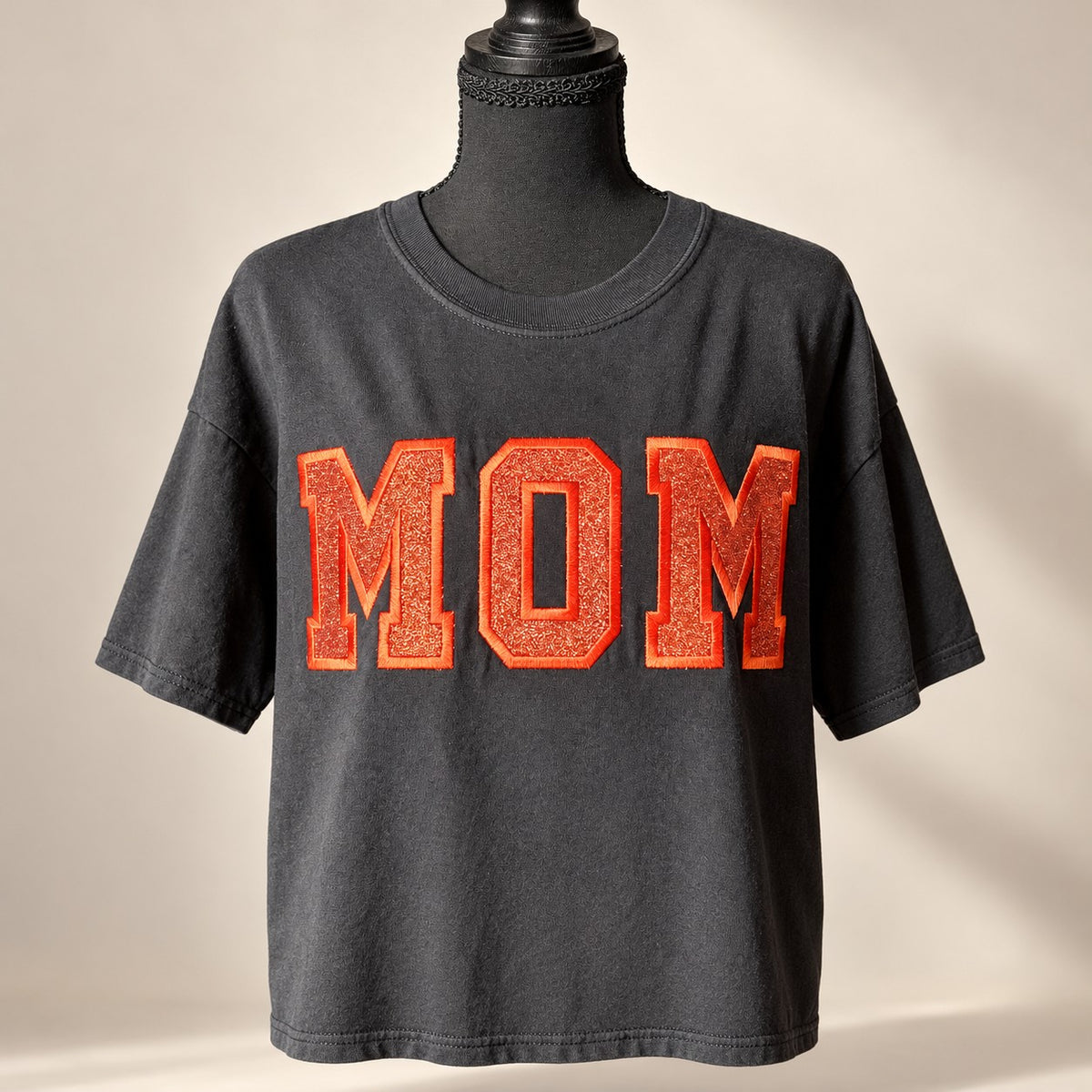 MOM Varsity Glitter Letter Tee
